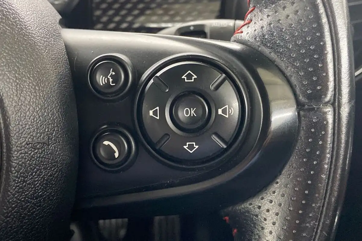 2019-mini-cooper-20-cooper-s-sport-189bhp-hatchback-5d-big-24