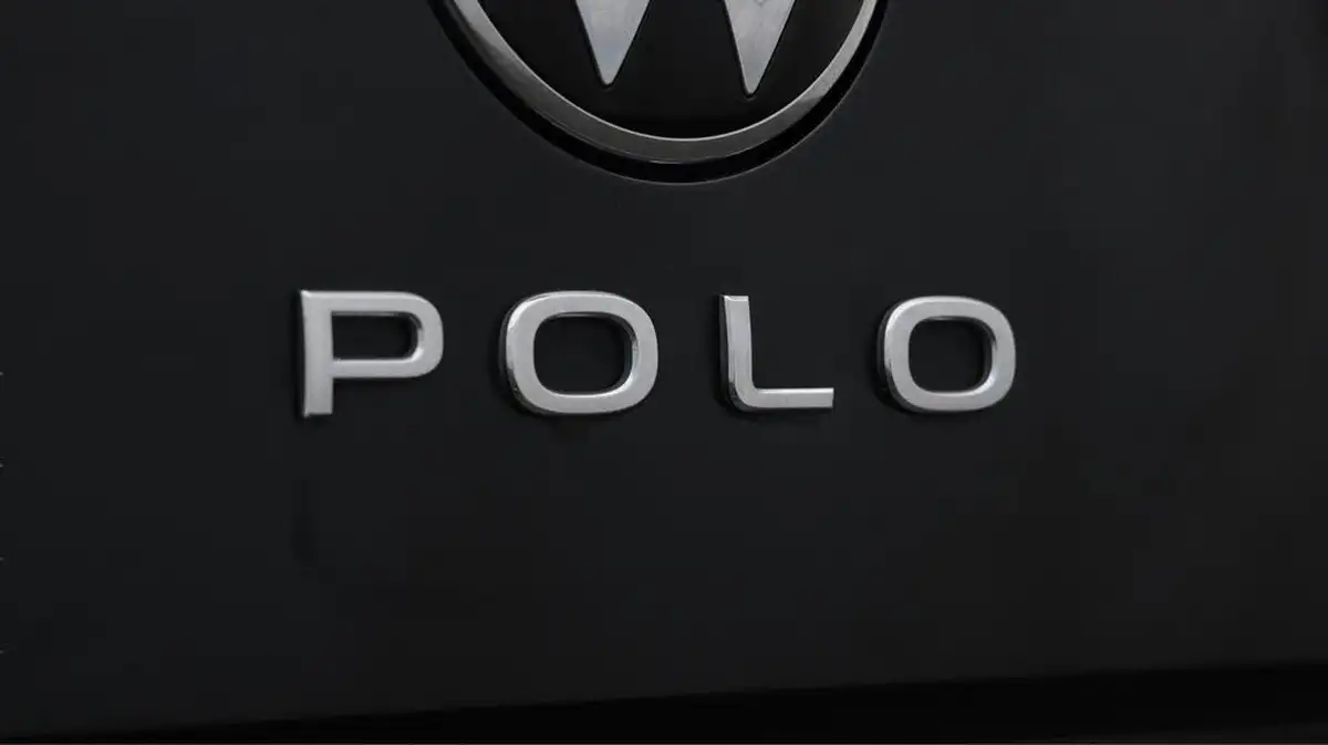 2021-volkswagen-polo-10-tsi-r-line-110ps-big-22
