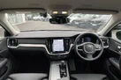 2025-volvo-v60-20-b4-plus-station-wagon-small-2