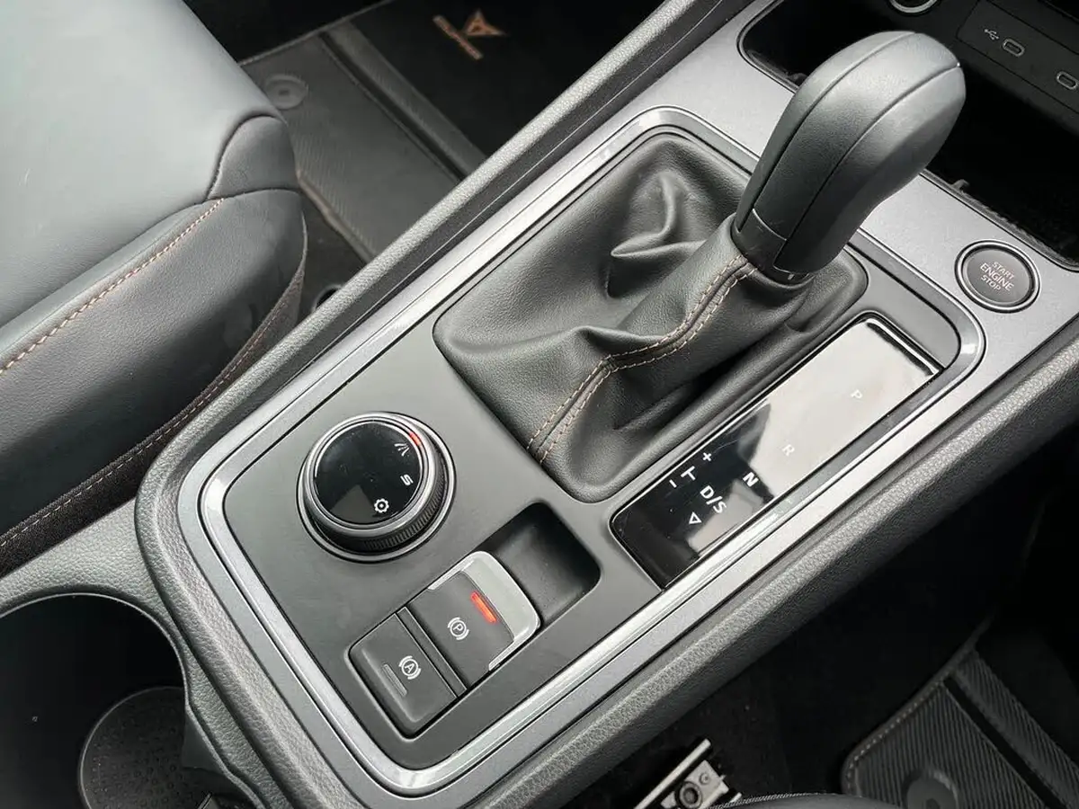 2025-cupra-ateca-15-ecotsi-v2-big-26