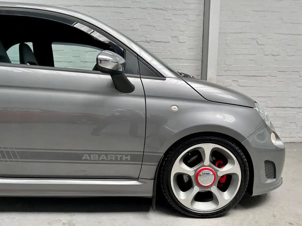 2012-abarth-595-big-12