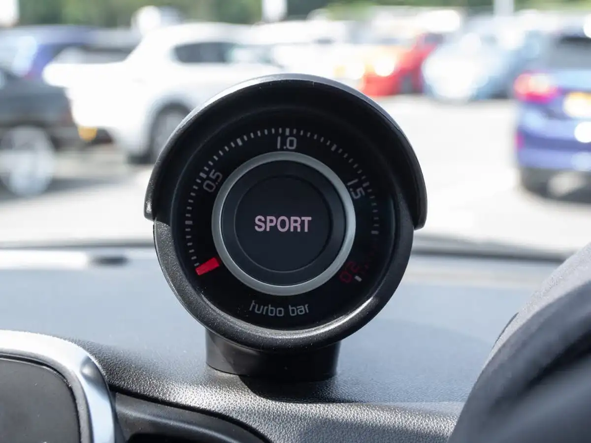 2019-abarth-595-14-tjet-competizione-big-22