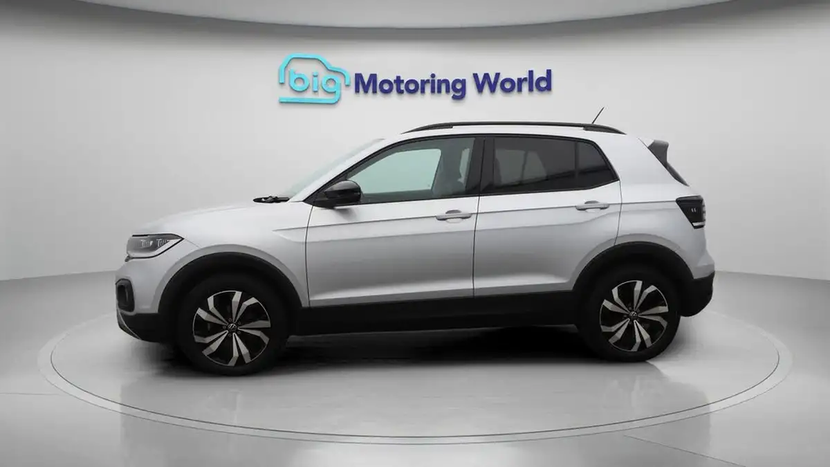 2023-volkswagen-t-cross-10-tsi-black-edition-110ps-dsg-big-4