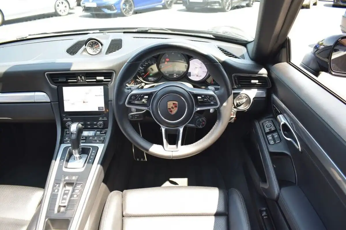2018-porsche-911-30-carrera-s-420bhp-cabriolet-pdk-big-22