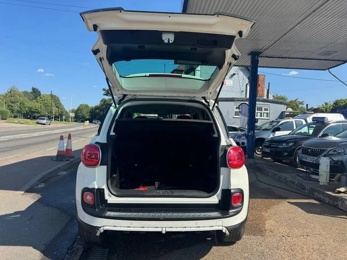 2014-fiat-500l-13-multijet-trekking-ss-dualogic-big-7