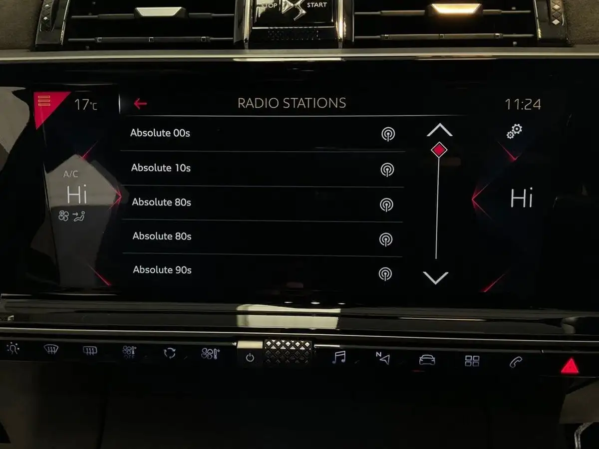 2019-ds-ds-7-crossback-20bluehdi-performance-line-big-55