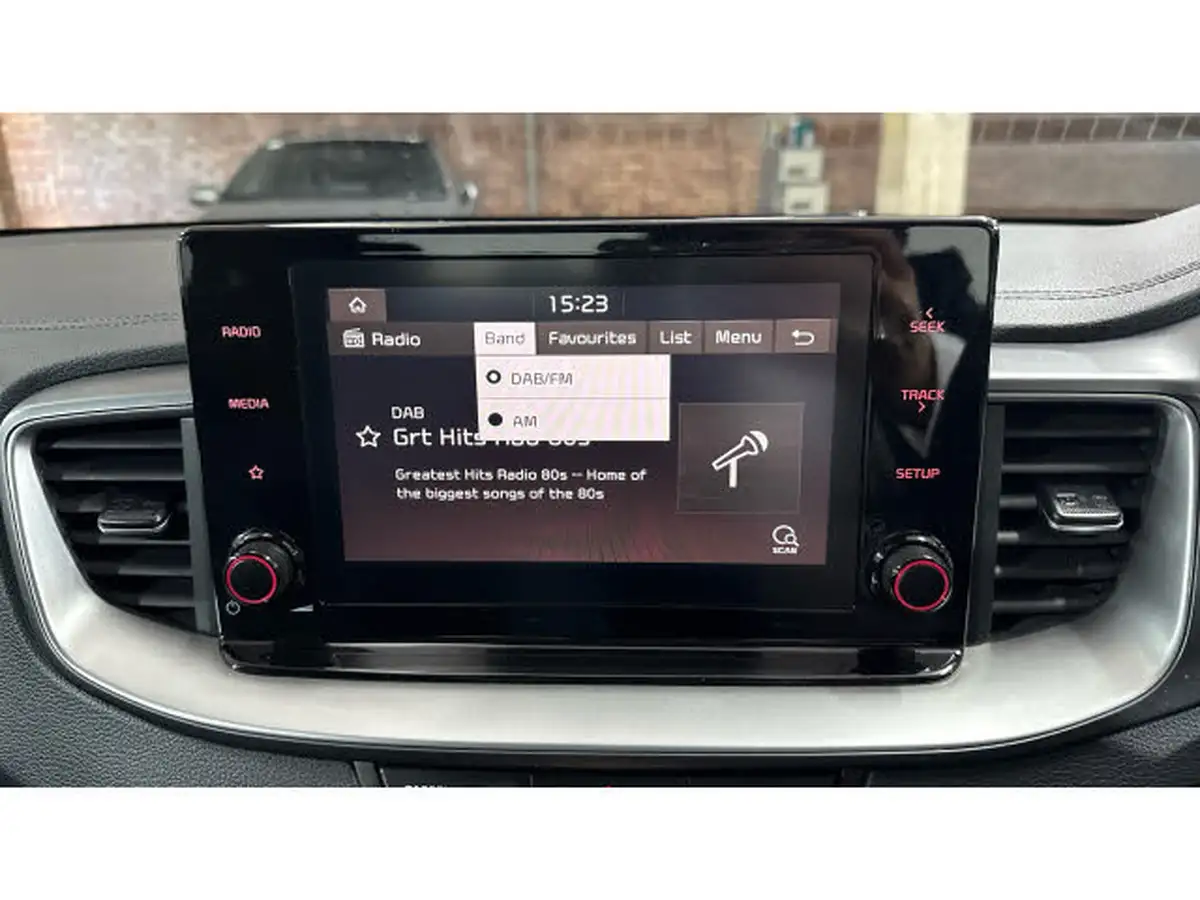 2022-kia-xceed-10-t-gdi-2-big-15