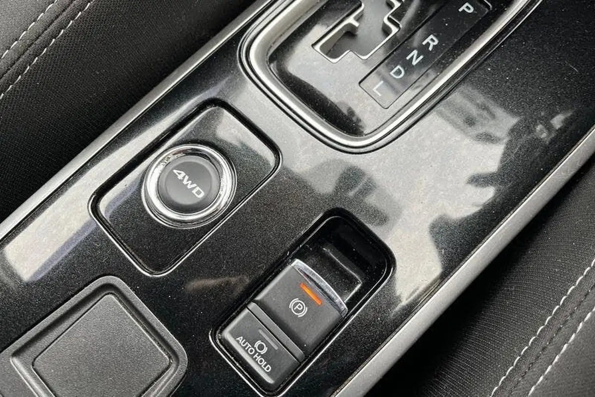 2018-mitsubishi-outlander-22di-d-3-auto-big-36