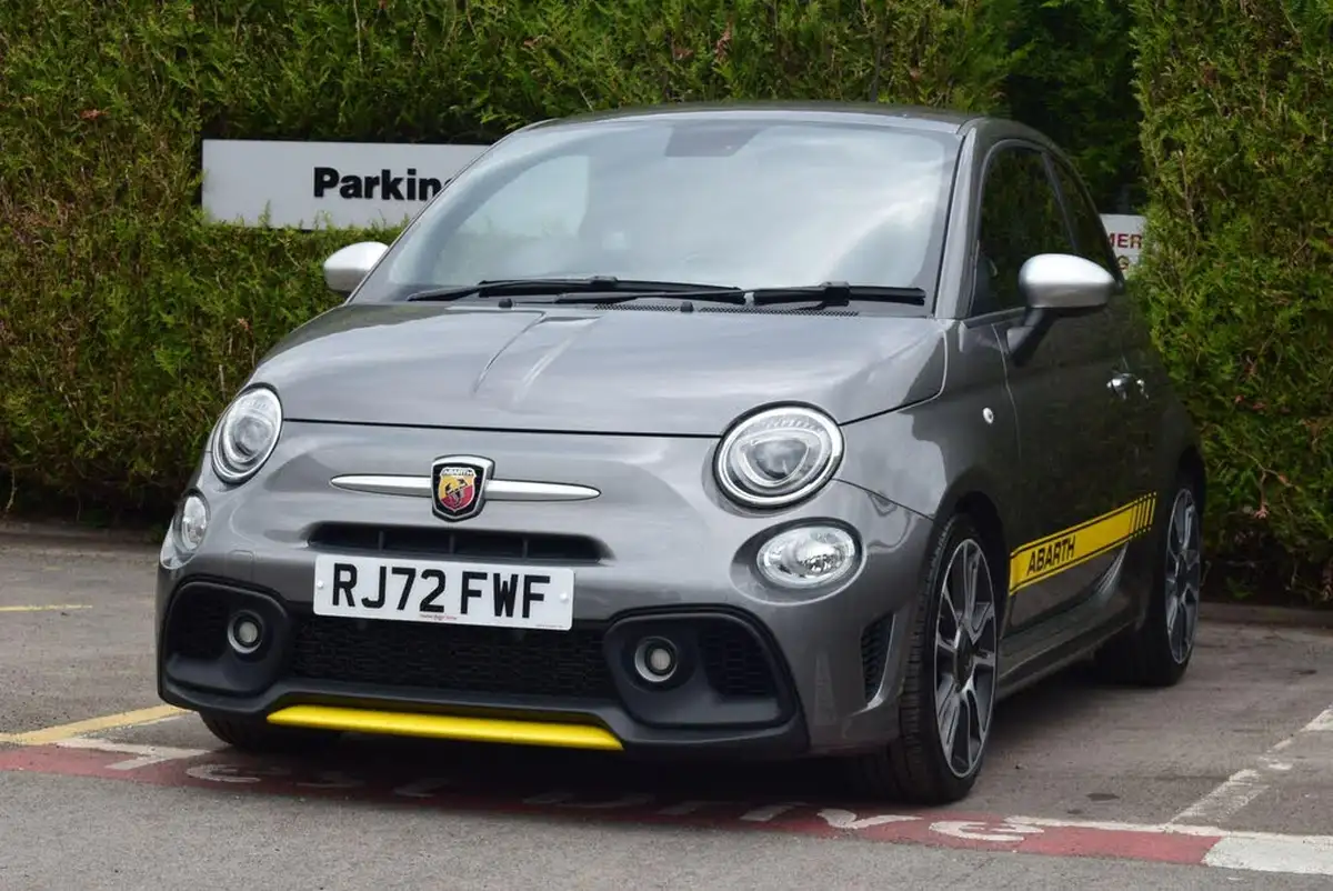 2022-abarth-595-14-tjet-turismo-mta-big-6