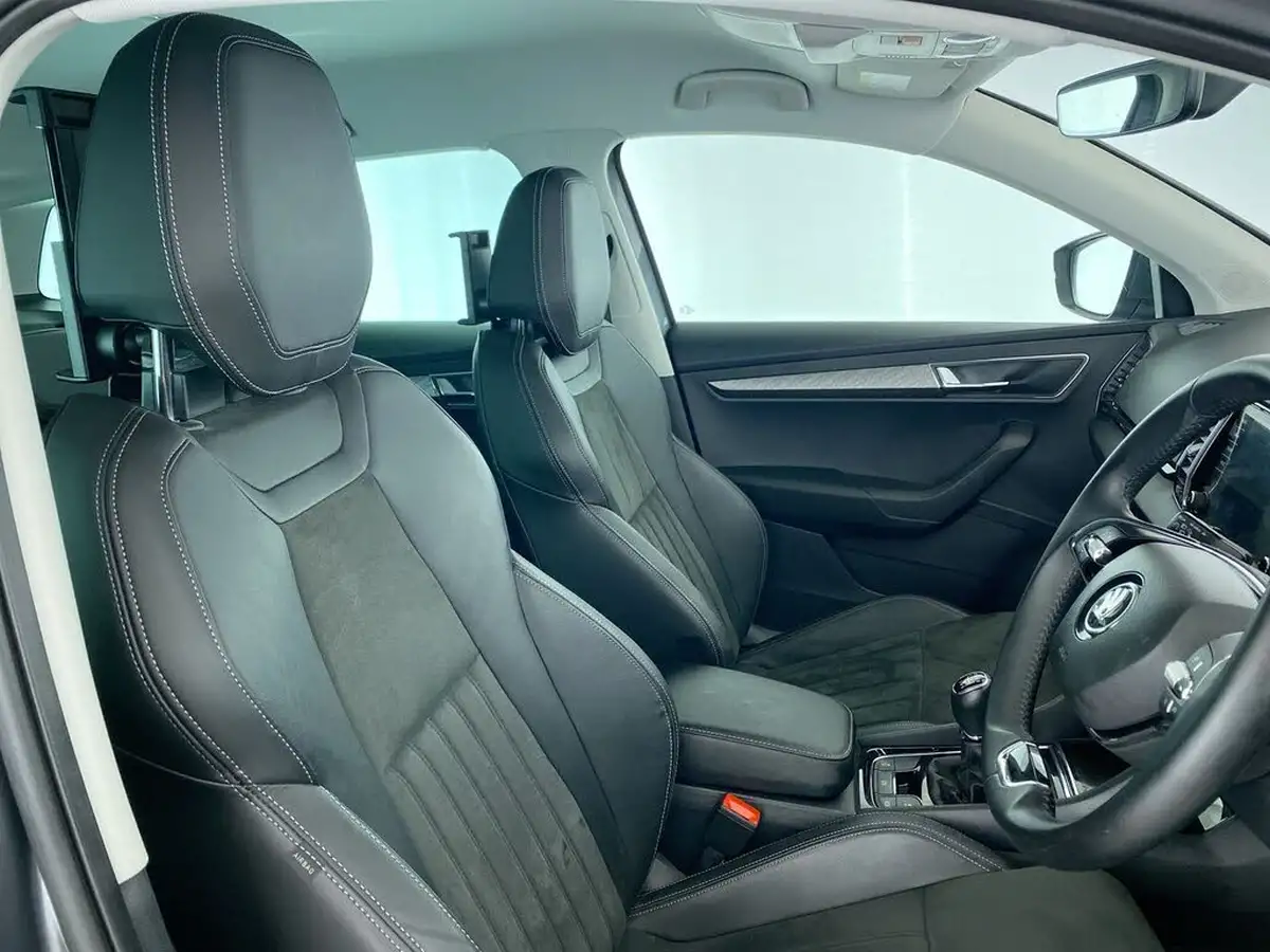 2023-skoda-karoq-15-tsi-se-l-big-14
