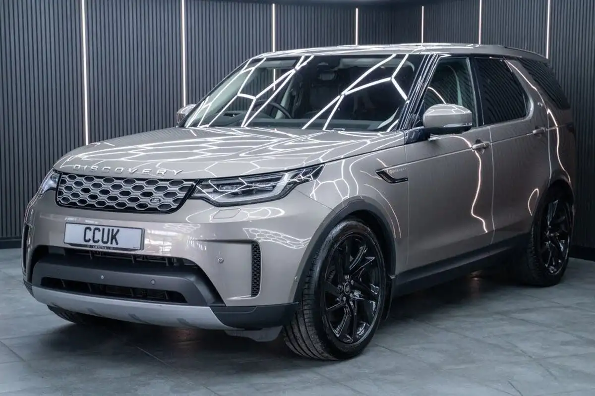 2021-land-rover-discovery-30-d300-commercial-hse-big-2