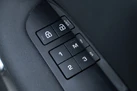 2021-land-rover-discovery-30-d300-commercial-hse-small-13