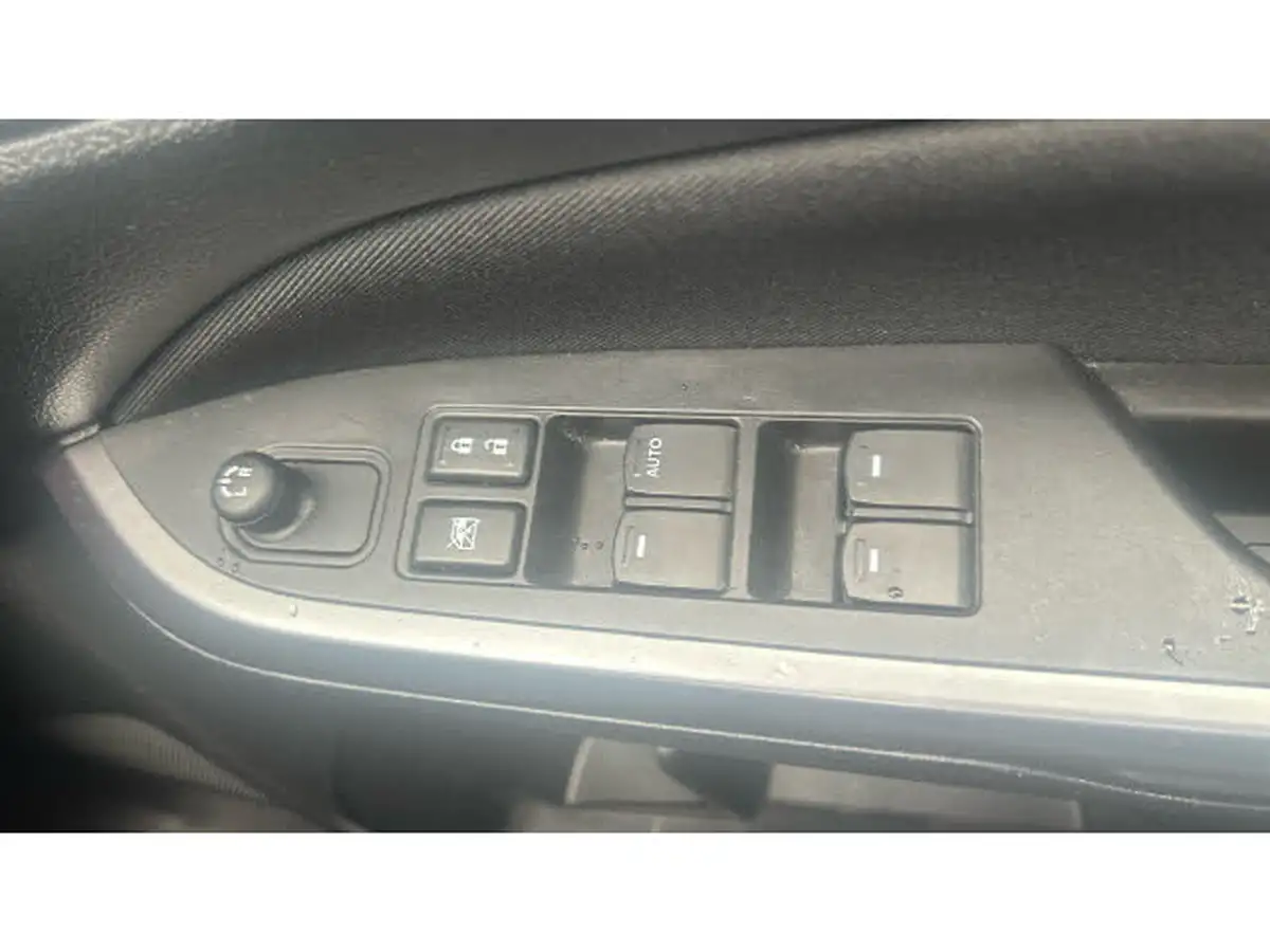 2020-suzuki-vitara-14-boosterjet-sz-t-140ps-auto-big-54