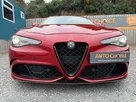 2017-alfa-romeo-giulia-29-biturbo-quadrifoglio-small-41