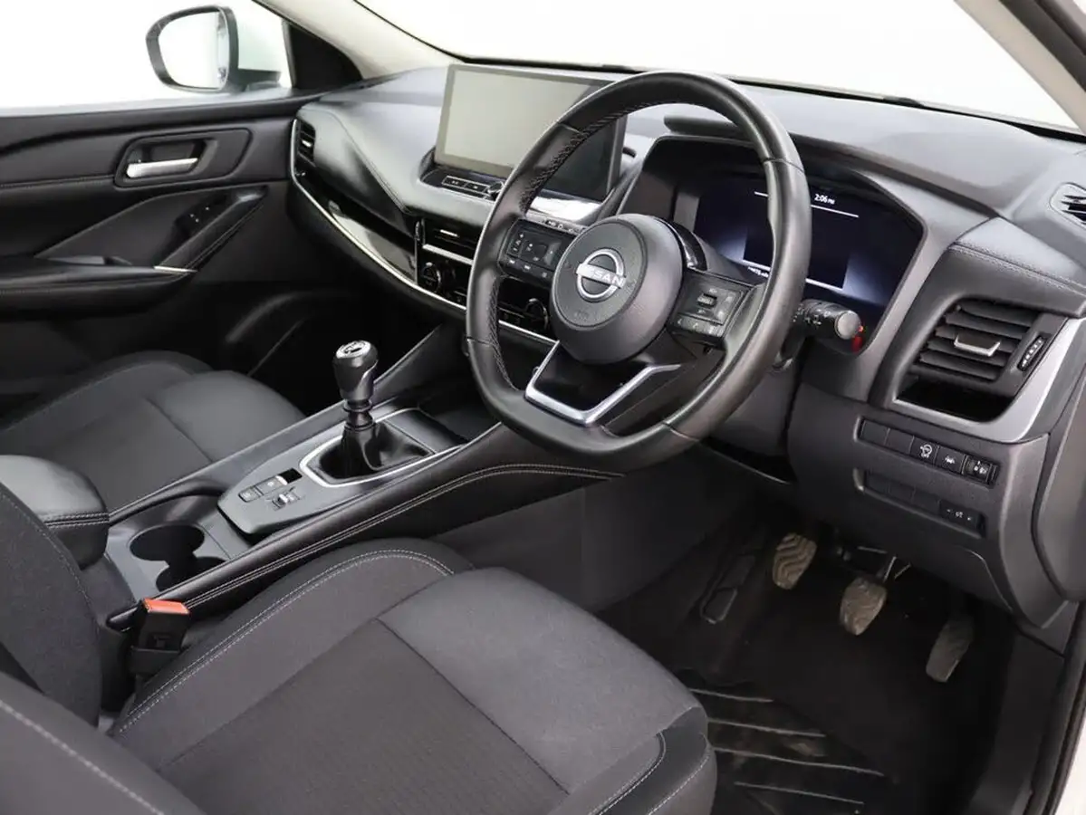 2024-nissan-qashqai-13-dig-t-n-connecta-140ps-big-11