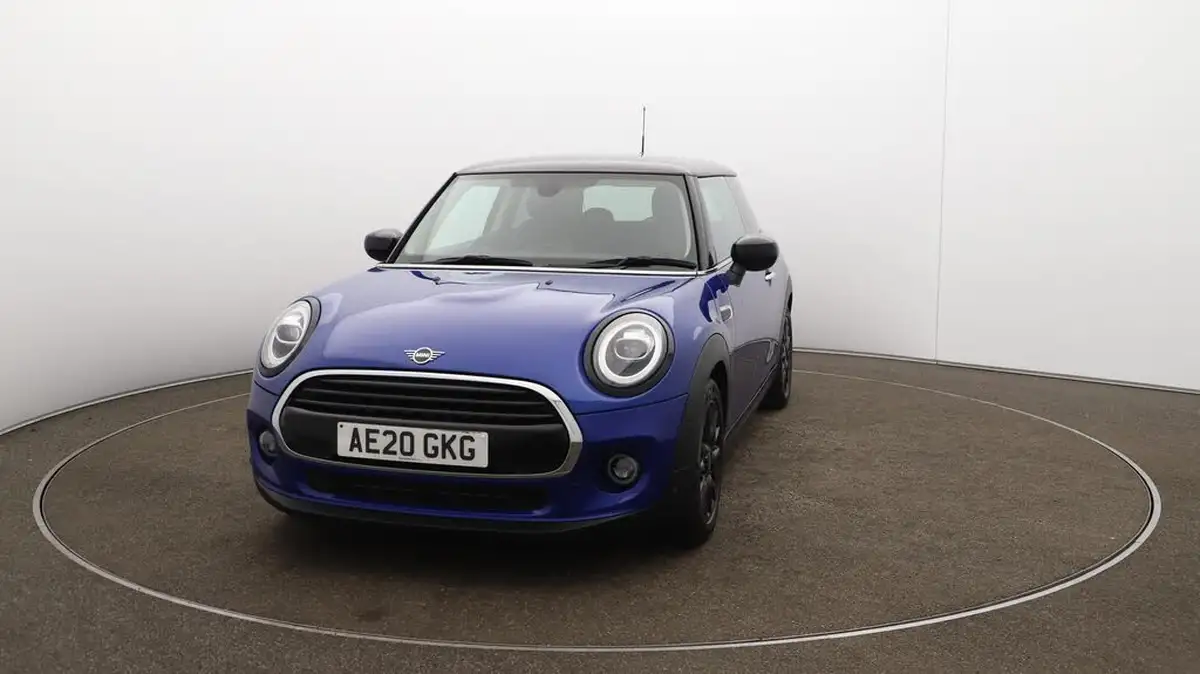 2020-mini-cooper-15-cooper-classic-nav-hatchback-3d-big-38