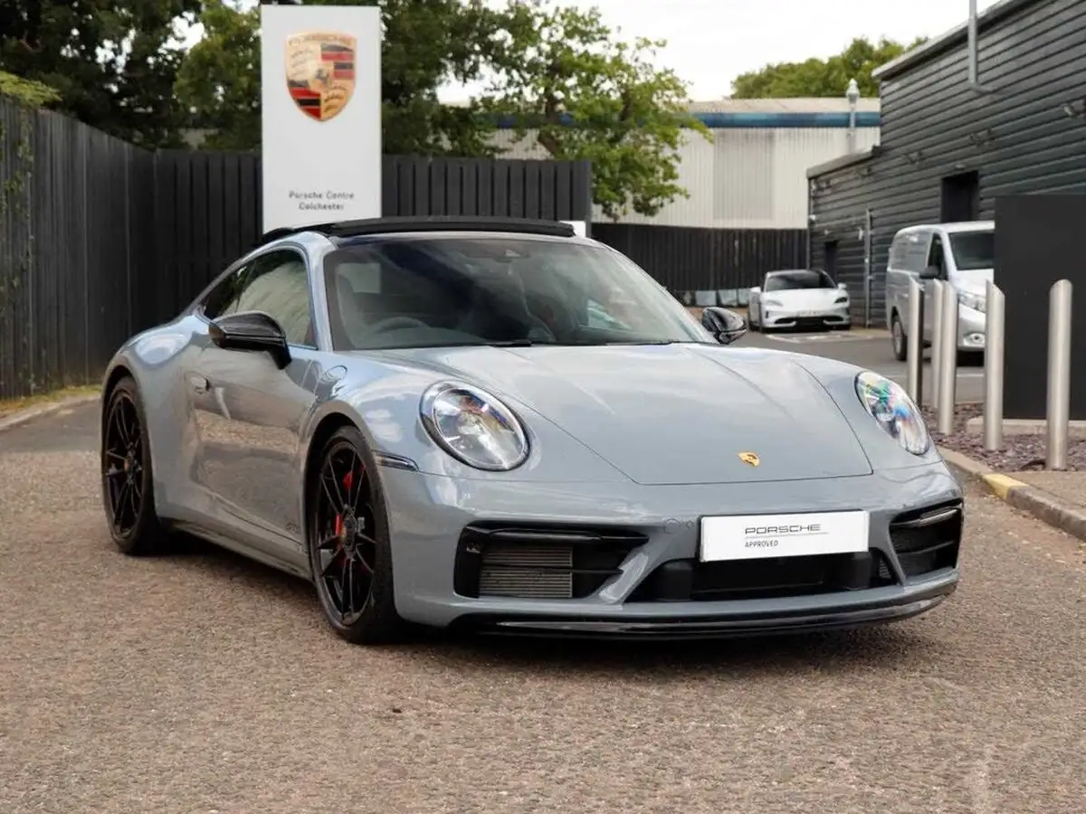 2024-porsche-911-30-carrera-4-gts-480ps-coupe-2981cc-pdk-big-38