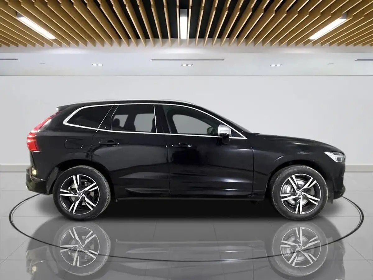 2018-volvo-xc60-20td-d4-r-design-4x4-geartronic-big-9