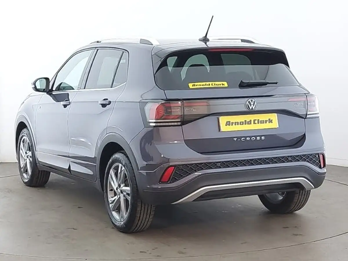 2024-volkswagen-t-cross-10-tsi-r-line-115ps-dsg-big-1