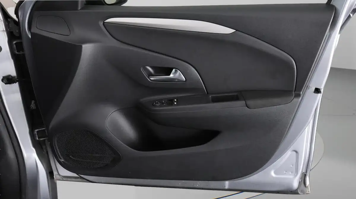 2020-vauxhall-corsa-12i-se-nav-big-14