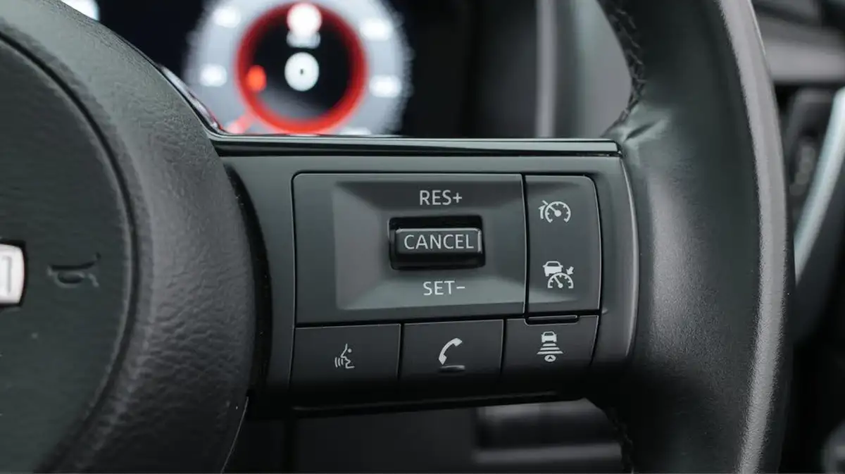 2022-nissan-qashqai-13-dig-t-n-connecta-140ps-big-23
