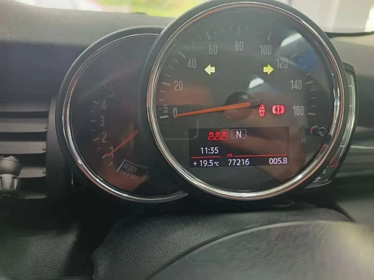 2018-mini-cooper-15td-cooper-d-series-ii-ss-hatchback-5d-big-12
