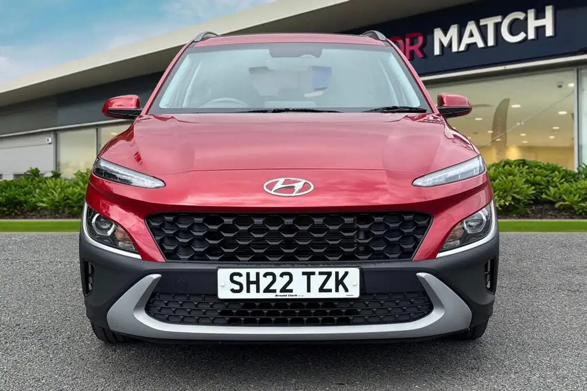 2022-hyundai-kona-16-gdi-se-connect-big-5