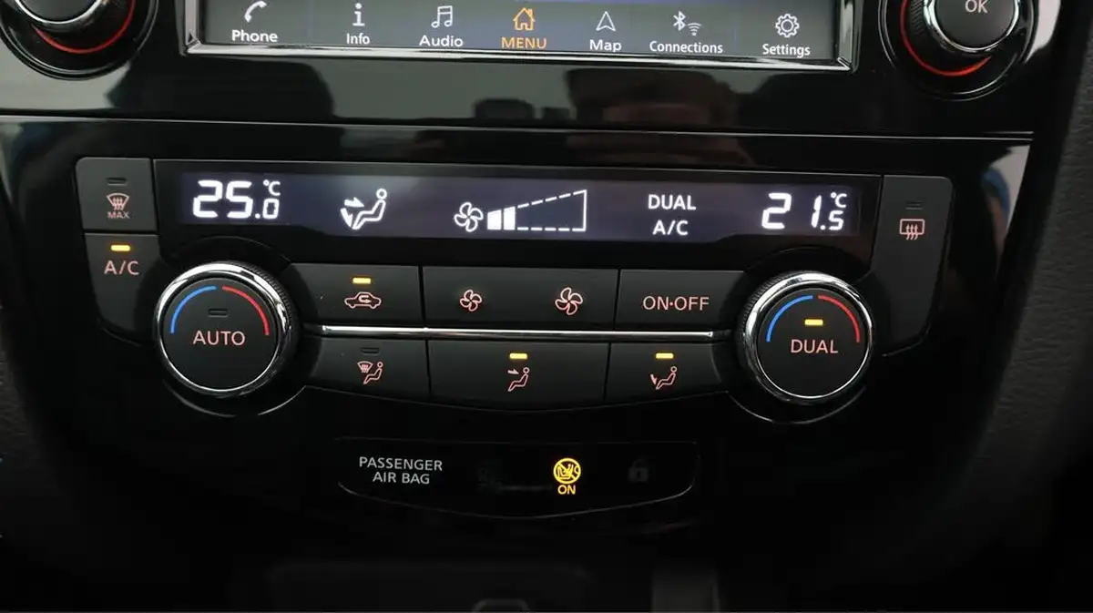 2021-nissan-qashqai-13-dig-t-n-motion-140ps-big-12