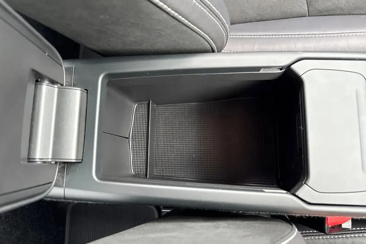2021-volvo-xc40-15-t3-r-design-pro-161bhp-auto-big-55