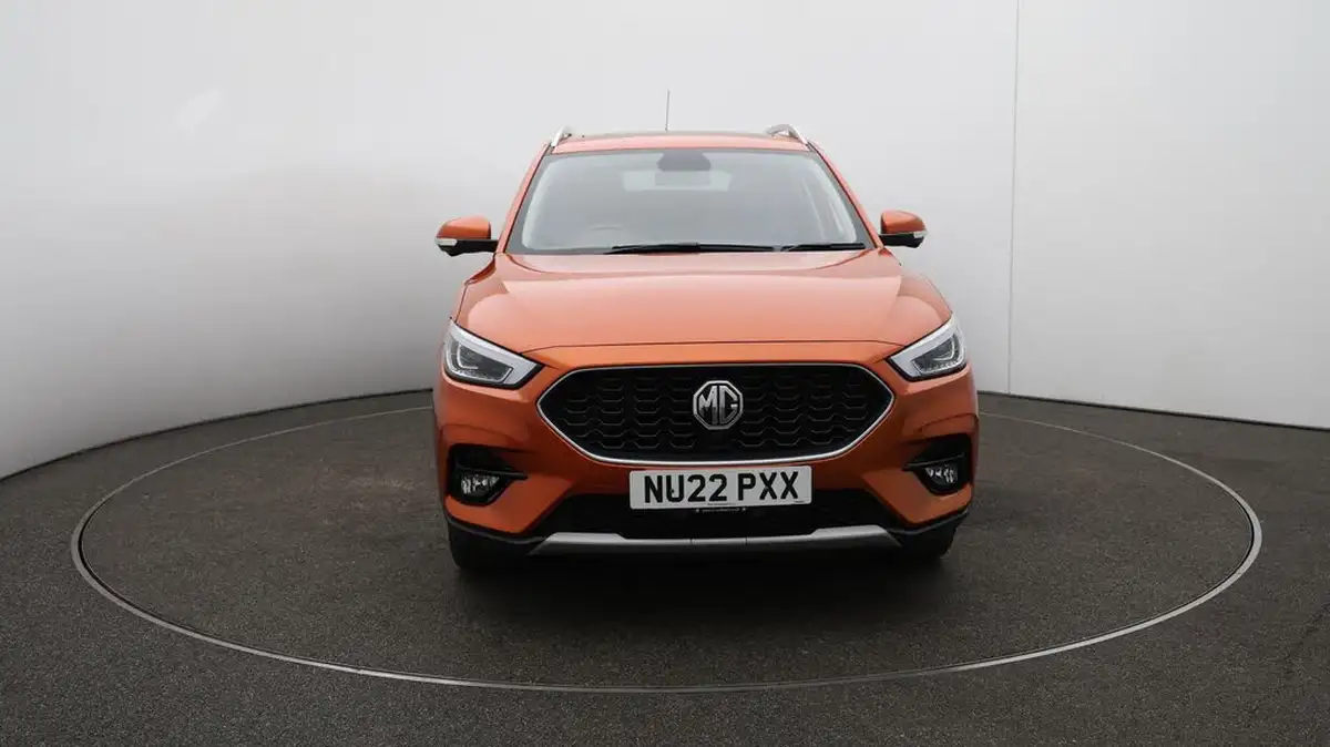 2022-mg-zs-suv-10t-gdi-exclusive-big-40
