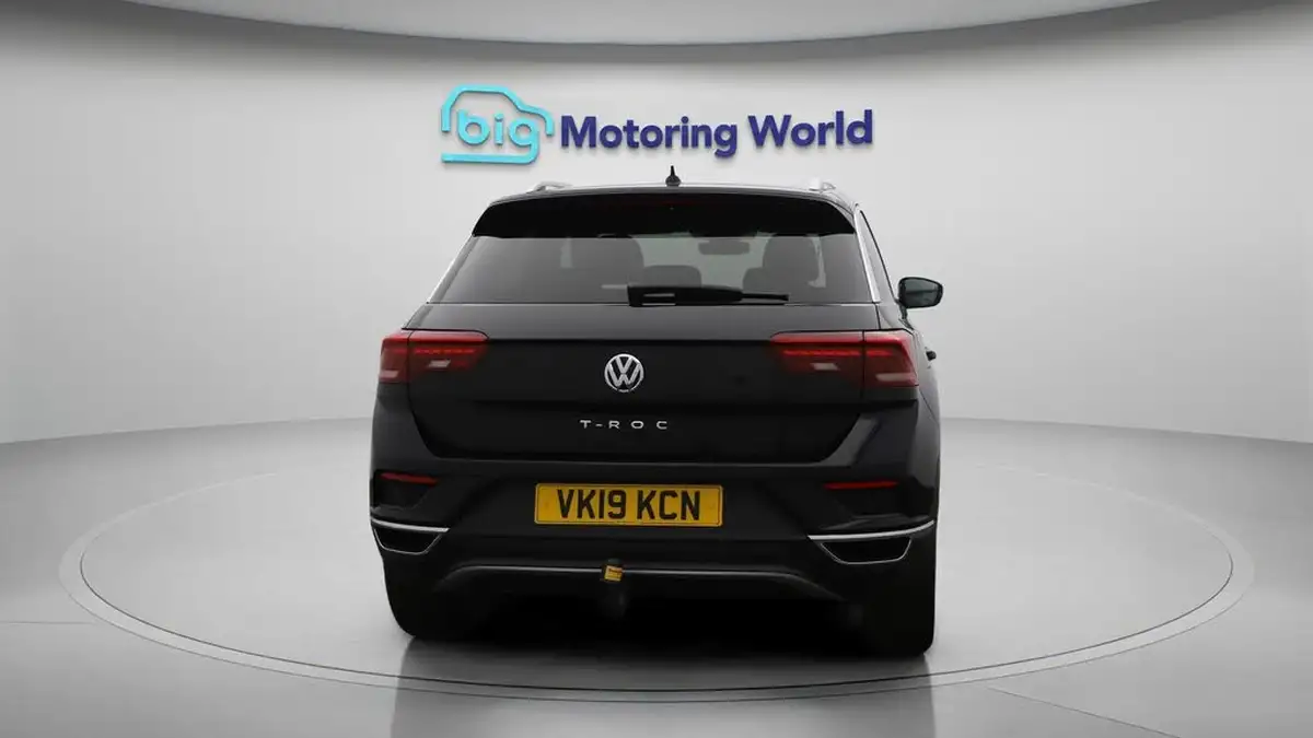 2019-volkswagen-t-roc-15-tsi-se-big-6