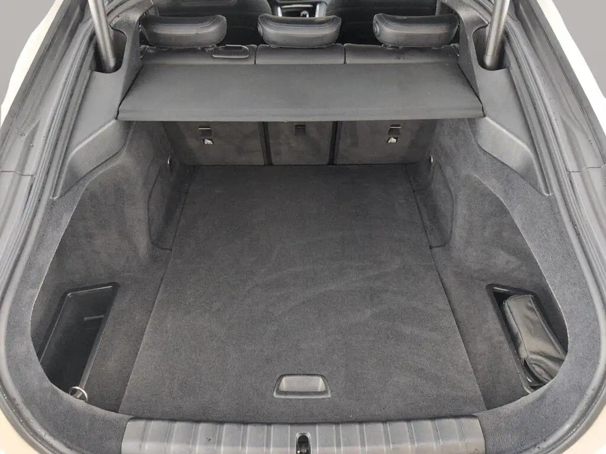 2022-bmw-i4-e-edrive40-m-sport-big-45