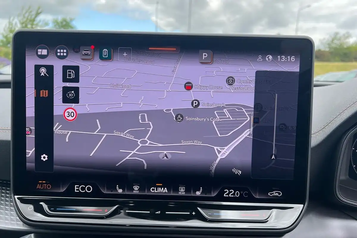 2024-cupra-formentor-15-e-hybrid-vz2-big-30