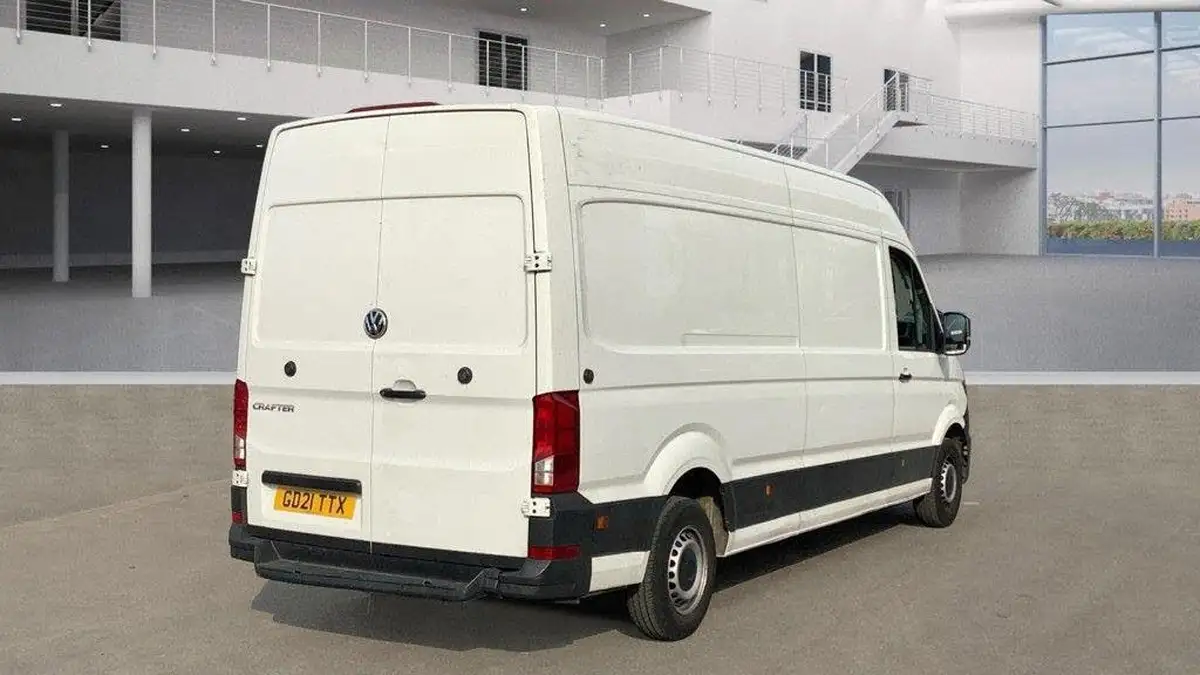 2020-volkswagen-crafter-20tdi-cr35-lwb-trendline-140pseu6dt-e-big-8