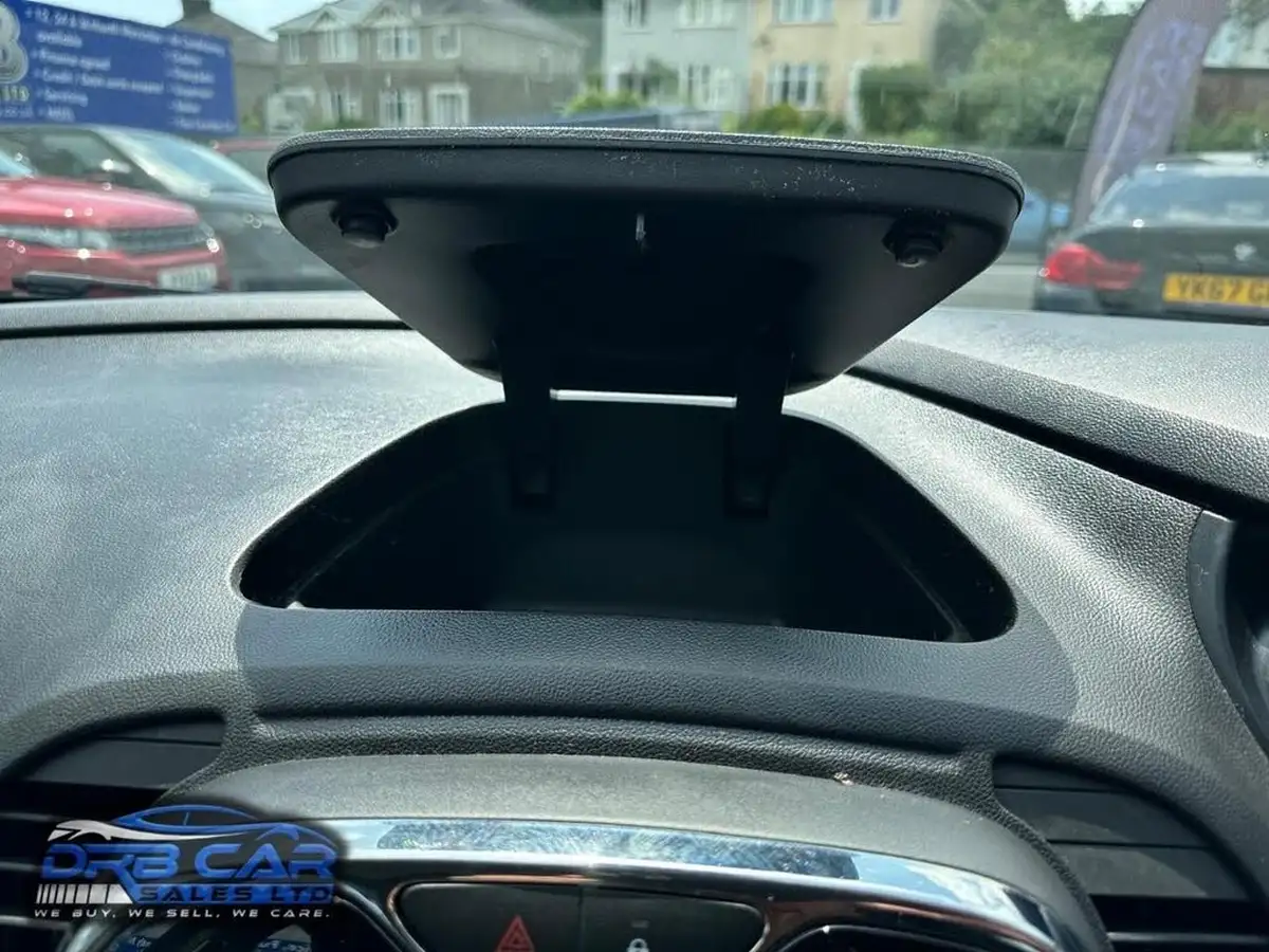 2017-renault-captur-09-tce-dynamique-nav-big-28