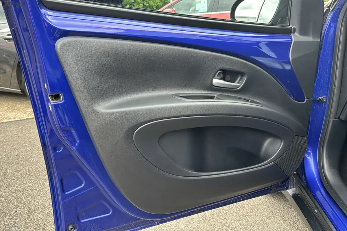 2022-toyota-aygo-x-10-vvt-i-edge-big-41