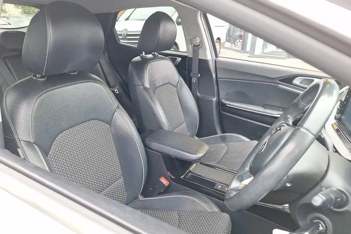 2020-kia-xceed-10-t-gdi-edition-big-26