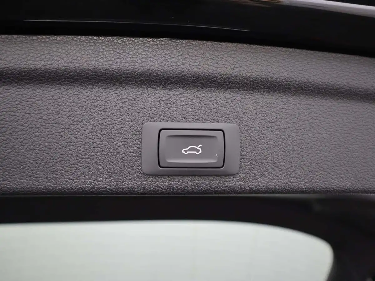 2022-audi-q3-15-35-tfsi-s-line-cod-sportback-tronic-big-10