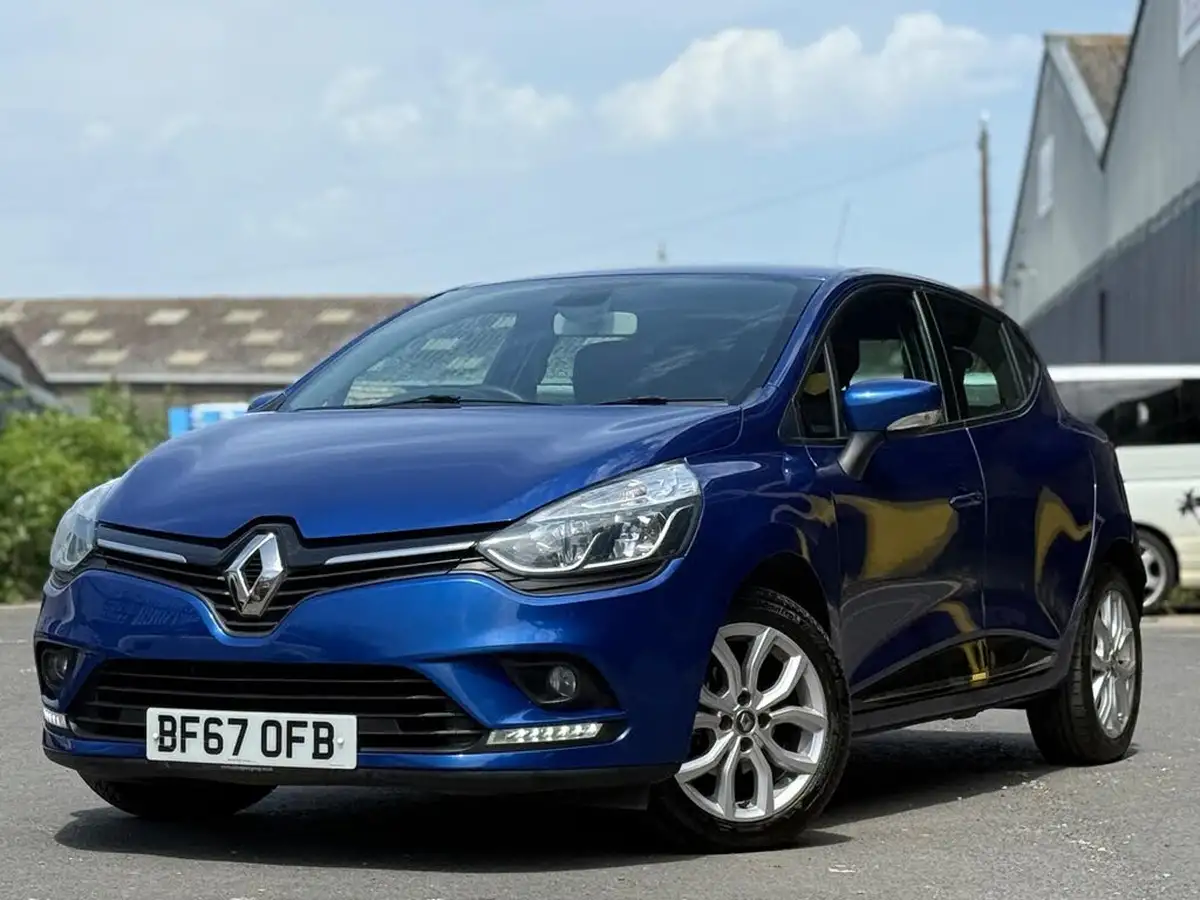 2017-renault-clio-12-dynamique-nav-big-2