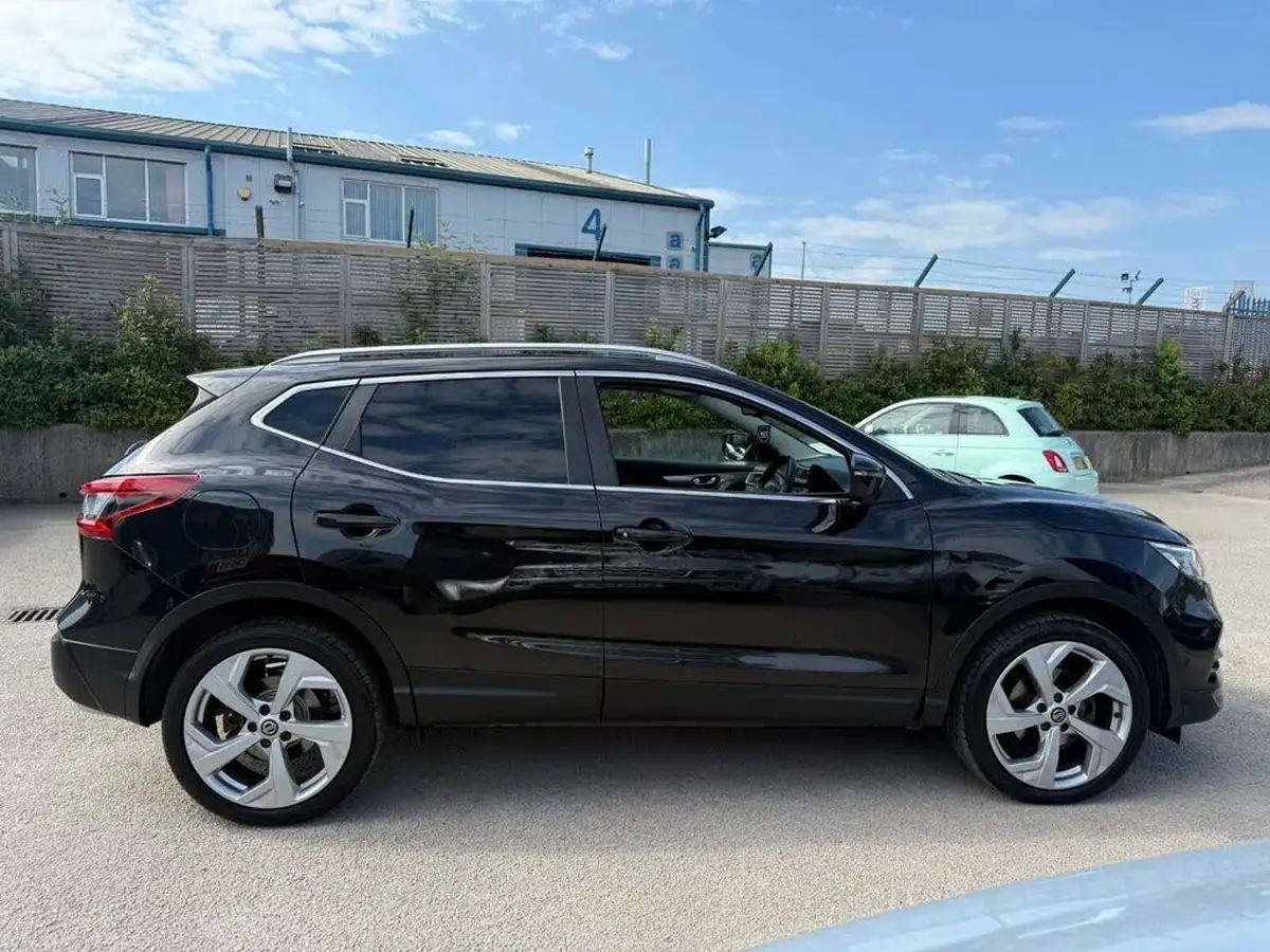 2018-nissan-qashqai-15dci-tekna-115ps-big-9