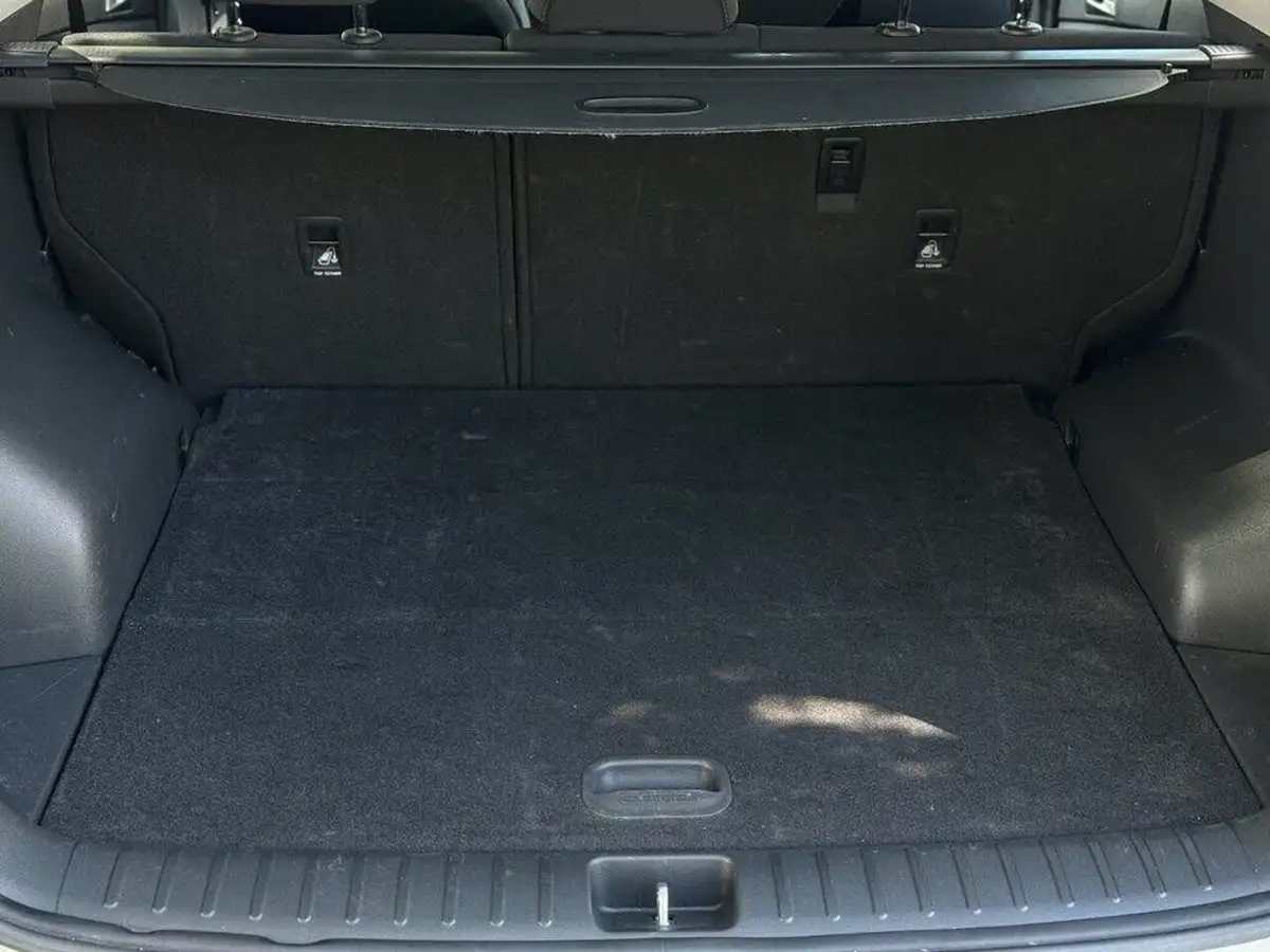2017-hyundai-tucson-17crdi-blue-drive-se-nav-116ps-big-10