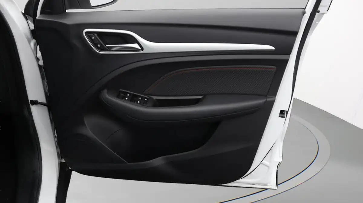 2022-mg-zs-suv-e-trophy-ev-156ps-long-range-big-22