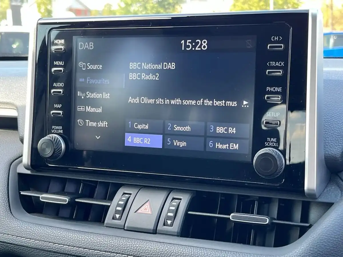 2022-toyota-rav4-25-vvt-i-design-219bhp-big-10