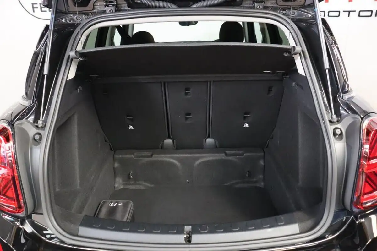 2021-mini-countryman-20-cooper-s-classic-all4-auto-big-17