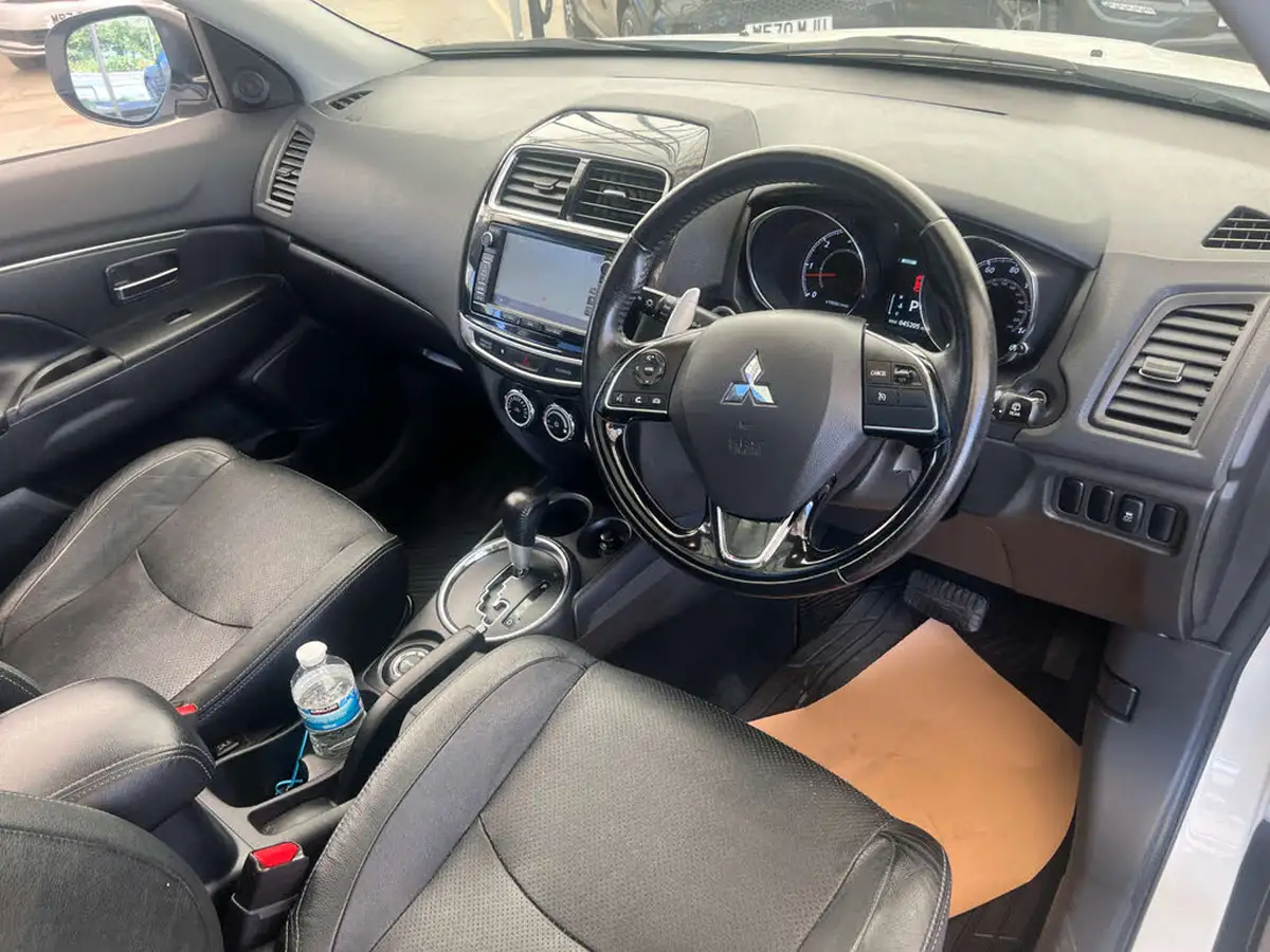 2016-mitsubishi-asx-22di-d-zc-h-big-8