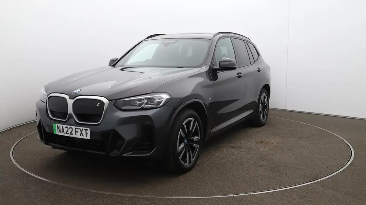 2022-bmw-ix3-e-m-sport-big-41