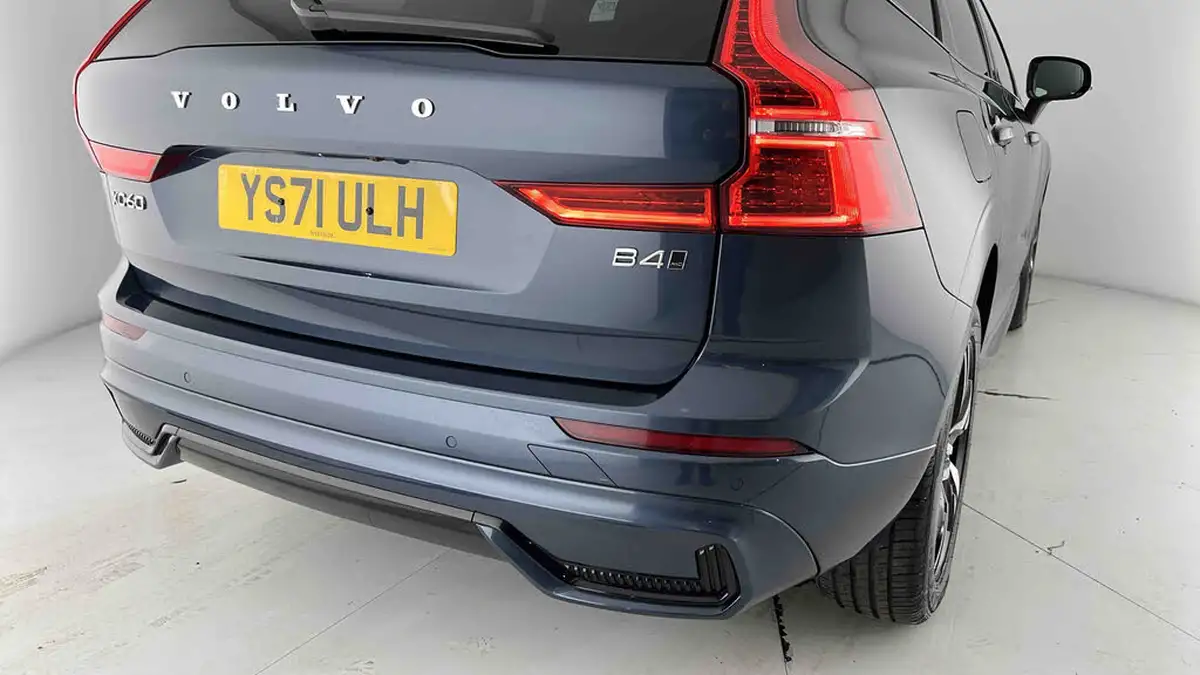 2021-volvo-xc60-20td-b4-r-design-awd-big-28