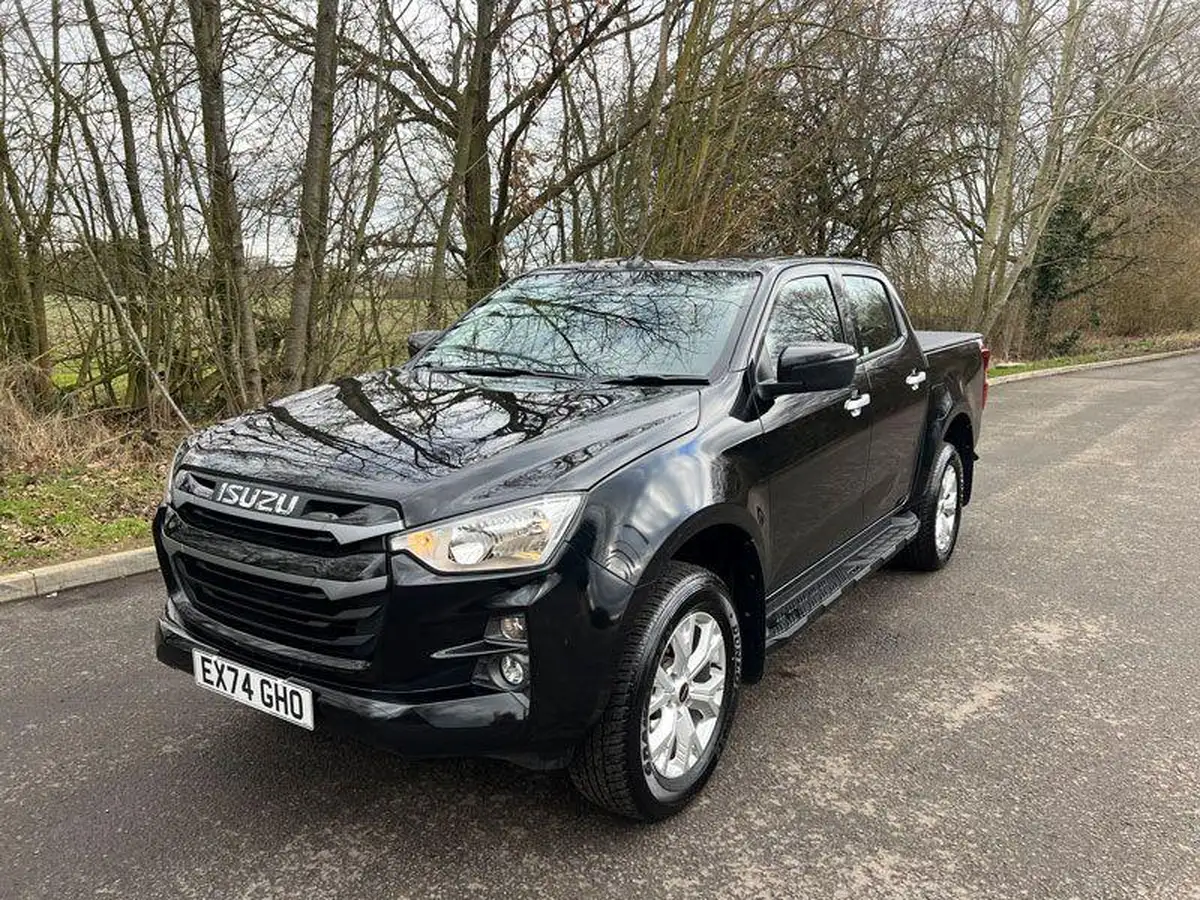 2024-isuzu-d-max-19td-dl20-double-auto-big-0