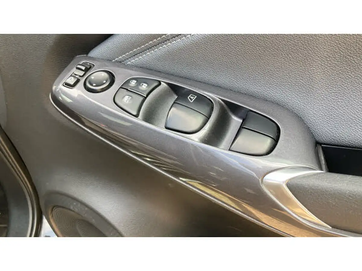 2021-nissan-juke-10-dig-t-n-connecta-big-37