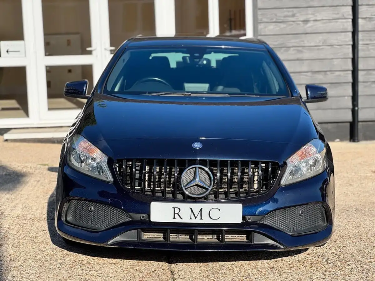 2017-mercedes-benz-a-class-21d-a200d-amg-line-executivess-7g-dct-big-3
